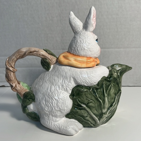 Easter Theme Teapot Bunny Rabbit in Cabbage Garden - Picture 4 of 8